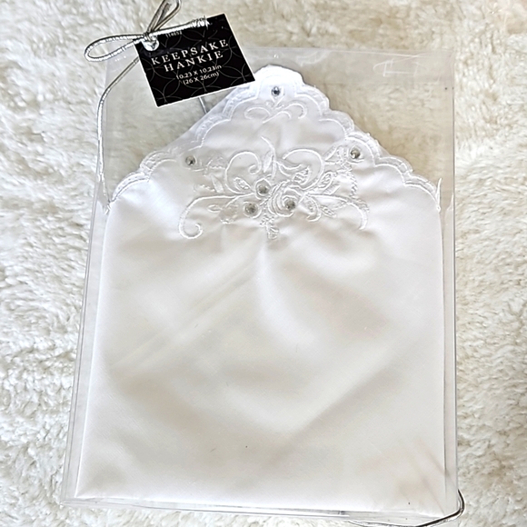 'Best Day Ever' Wedding Banner, Signs, Cake Topper, and More Bundle - Picture 5 of 7